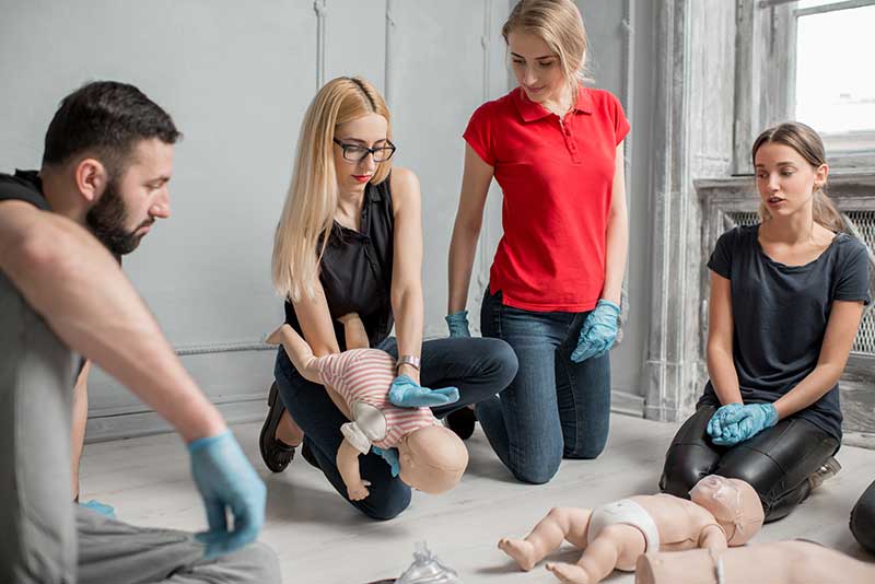 7 Expert Secrets to Finding the Best Pediatric CPR and First Aid Classes Near Me