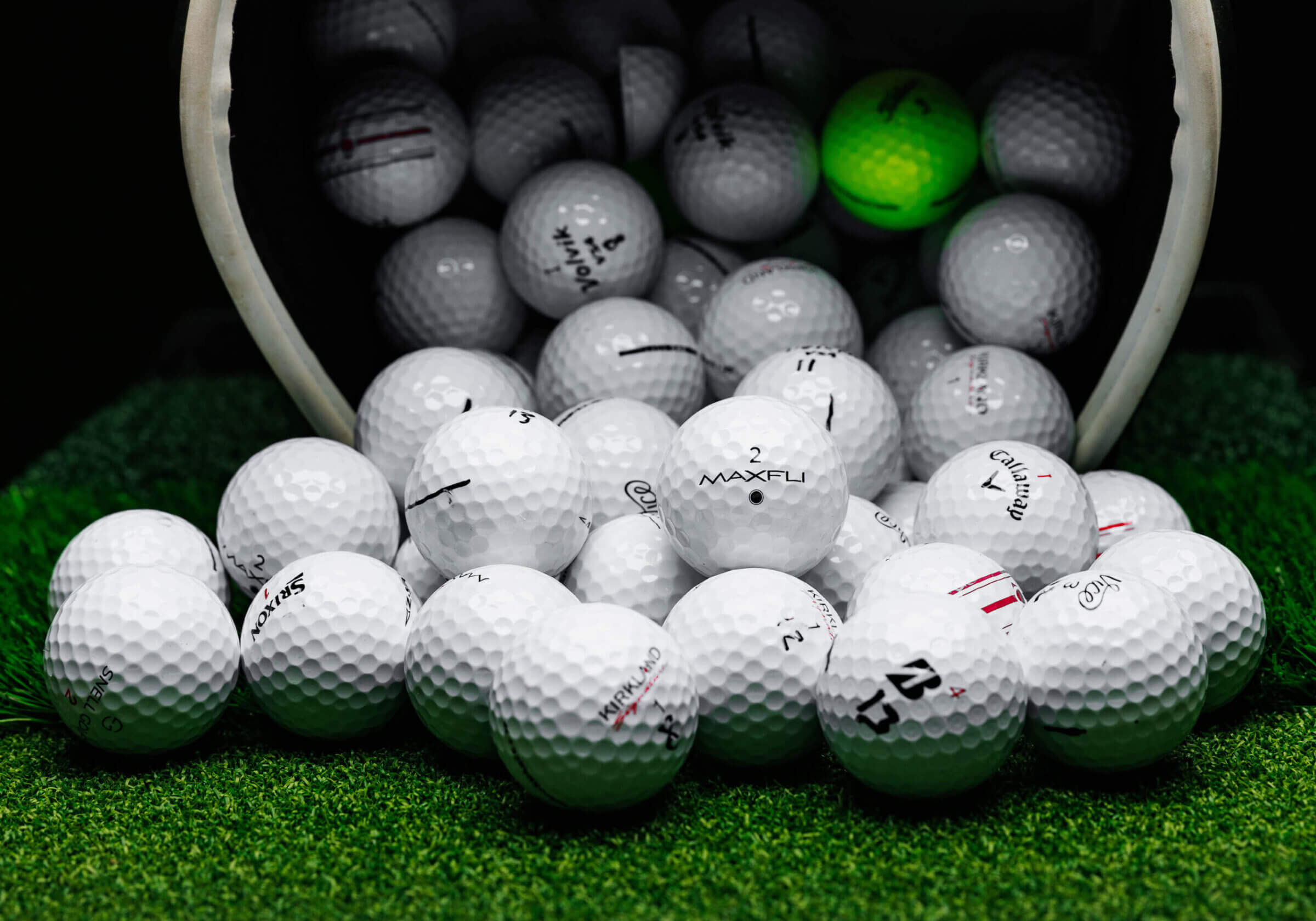 7 Expert-Approved Best Golf Balls for Intermediate Players: The Ultimate Buying Guide