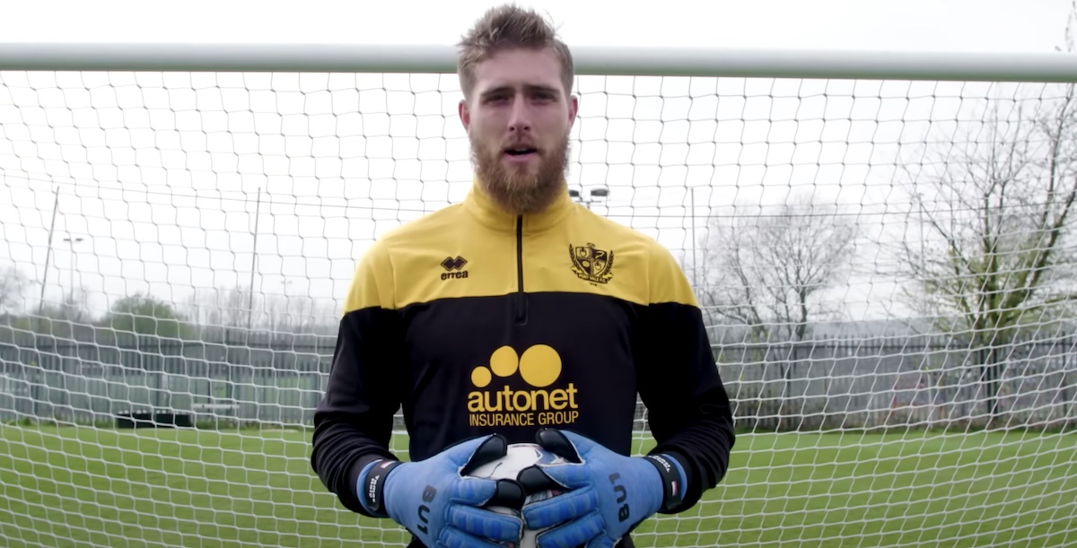 10 Amazing Facts About The Tallest Goalie In Soccer You Need To Know