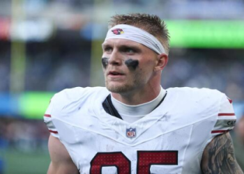 7 Expert Secrets: What Does Receptions Mean in Football and Why It’s Key to Winning