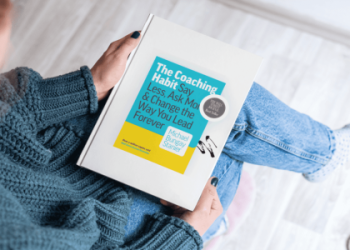 7 Expert Secrets of Online Leadership Coaching Football: The Definitive Guide to Transform Your Team Performance