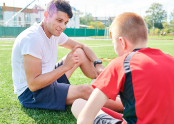 7 Expert Secrets to Transform Your Team with Virtual Coaching Football