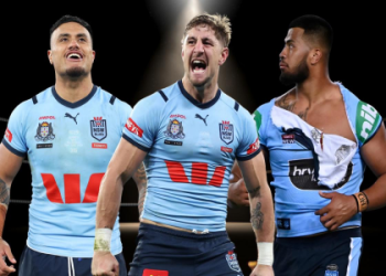 7 Expert Secrets About Gloves Soccer Players Wear: Ultimate Guide to Winning Performance