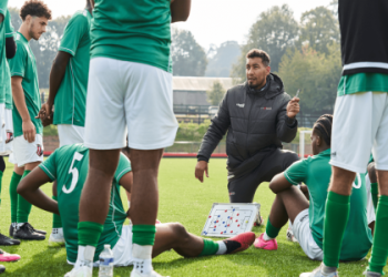 10 Expert Steps: How Do You Become a Professional Soccer Coach and Unlock Your Career Potential