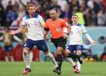 7 Expert Secrets to Choosing the Best Football Referee Communication System in 2024