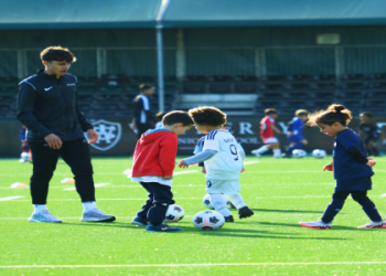 10 Must-Try Good Football Drills for 10 Year Olds: Expert-Approved Ways to Boost Skills and Fun