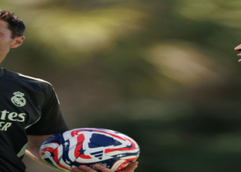 7 Expert Insights: The Must-Have Executive Coaching Intake Form Football Leaders Need for Winning Teams