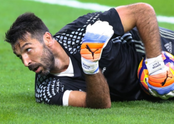 10 Must-Know Football Goalkeeper Rules: The Ultimate Guide Every Player Needs