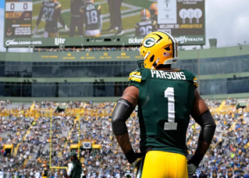 Is a Linebacker on Offense or Defense? 7 Surprising Facts Every Football Fan Must Know