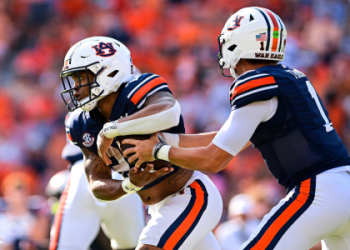 Is Left Tackle Offense or Defense? 7 Surprising Facts Every Football Fan Needs to Know