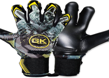 10 Ultimate Tips for Choosing Soccer Goalie Gloves with Finger Savers for Maximum Protection