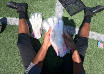 10 Expert Tips to Choose the Ultimate Mexico Goalkeeper Gloves for Maximum Performance