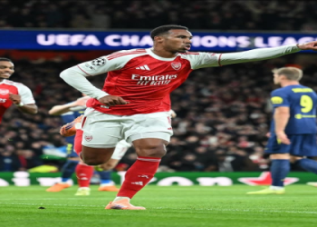 10 Expert Answers to What Does GK Mean in Soccer: The Ultimate Guide