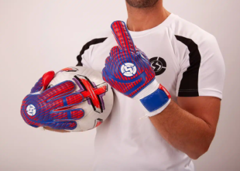 10 Expert Tips to Choose the Ultimate Women’s Goalie Gloves for Perfect Performance