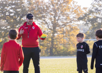 10 Expert Tips to Master Goalkeeper English: The Ultimate Guide for Footballers