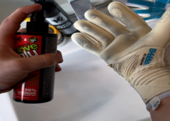 10 Expert Tips to Clean Goalkeeper Gloves Like a Pro: The Ultimate Guide