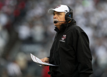 10 Proven Secrets to the Best Defense in College Football 25: An Expert Guide